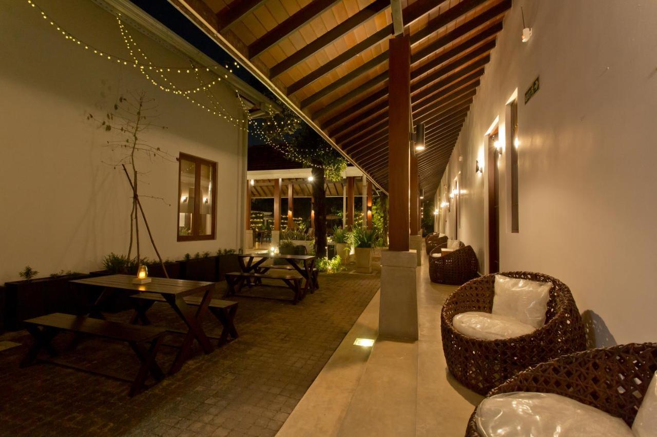 Swanee Grand Hotel Negombo Eksteriør billede