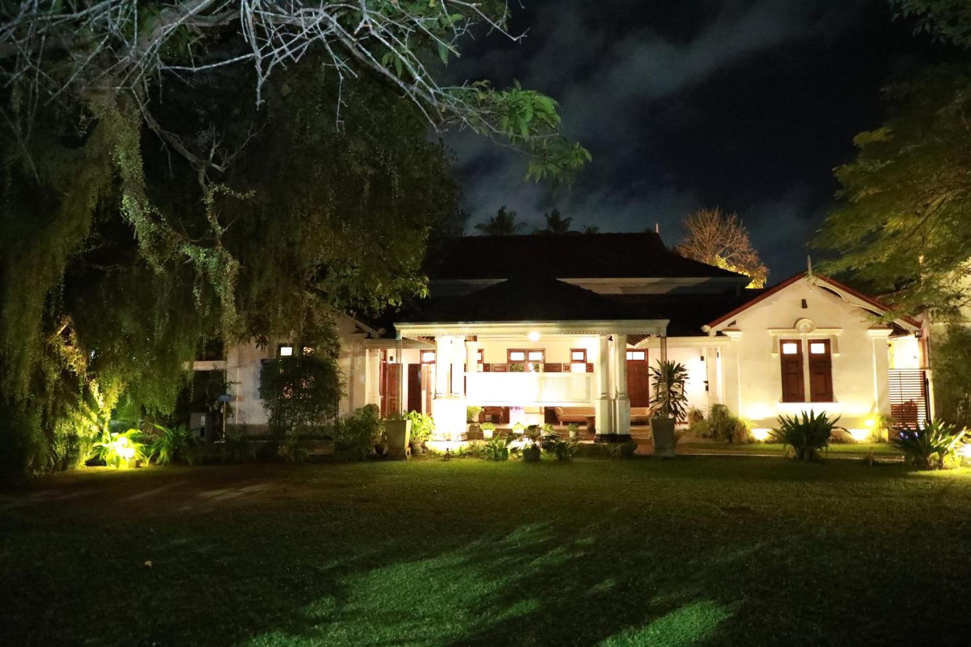Swanee Grand Hotel Negombo Eksteriør billede